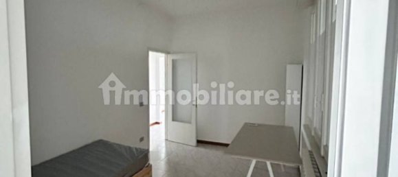 2-salle Entrepôt à Bergamo, Italy No. 279919 14