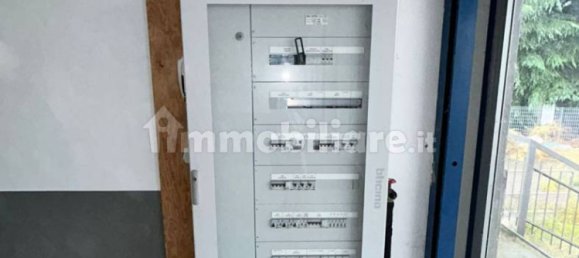 2-salle Entrepôt à Bergamo, Italy No. 279919 10