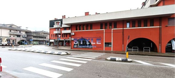 Bureau à Vigodarzere, Italy 55m² No. 336723 8