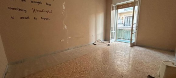 4 bedrooms Apartment in Frattamaggiore, Italy No. 347452 5