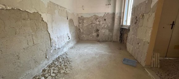 4 bedrooms Apartment in Frattamaggiore, Italy No. 347452 3