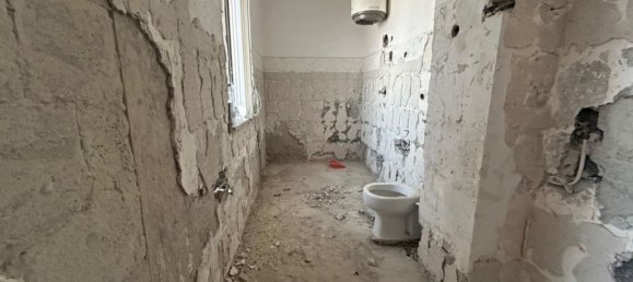 4 bedrooms Apartment in Frattamaggiore, Italy No. 347452 7