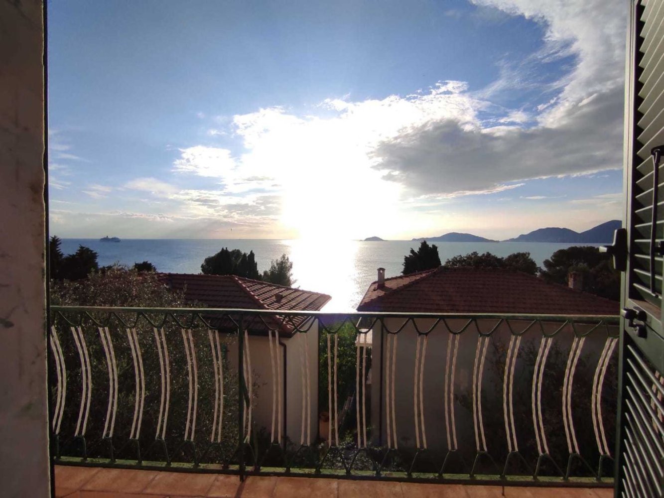 3-salle Appartement à Lerici, Italy No. 139782