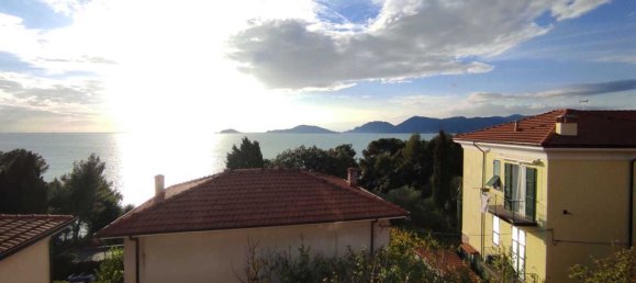 3-salle Appartement à Lerici, Italy No. 139782 9