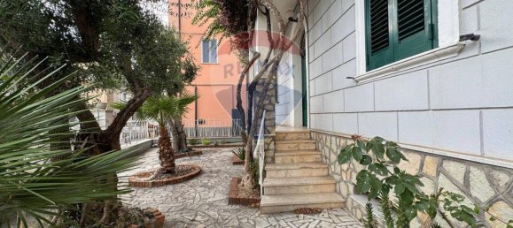3 rooms Apartment in Minturno, Italy No. 261009 3