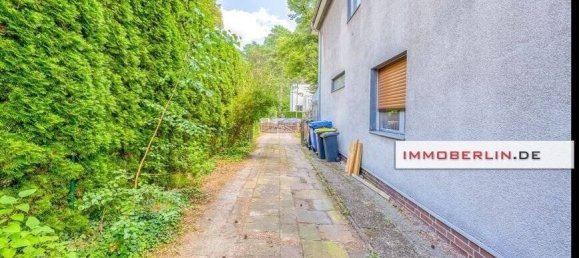 Edificio de 3 habitaciónes en Berlin, Germany No. 10988 9