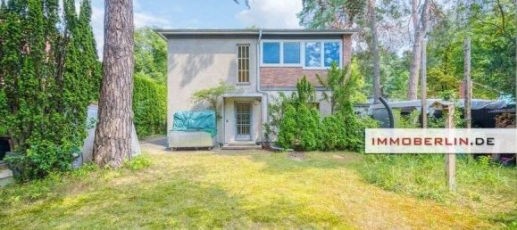 Edificio de 3 habitaciónes en Berlin, Germany No. 10988 8