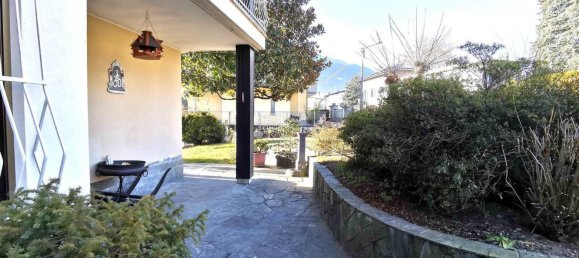 Дом с 8 комнатами в Кьюро, Италия № 89867 28