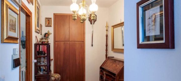 Дом с 8 комнатами в Кьюро, Италия № 89867 36