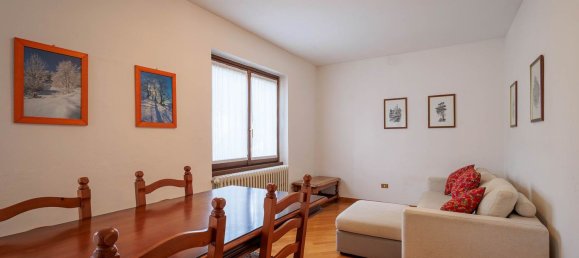 Дом с 8 комнатами в Кьюро, Италия № 89867 3