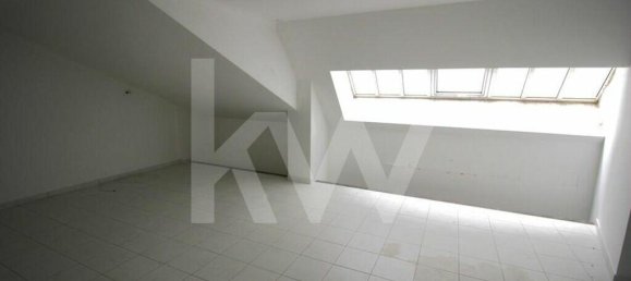 Gewerbliche Immobilie in Funchal, Portugal 77m², Nr. 84243 23