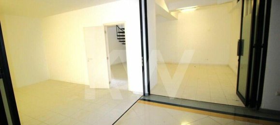 Gewerbliche Immobilie in Funchal, Portugal 77m², Nr. 84243 16