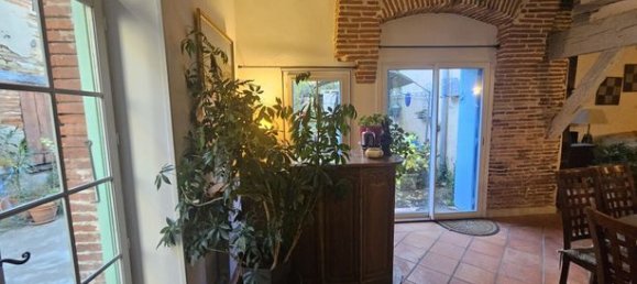 5 bedrooms House in Haute-Garonne, France No. 289152 6