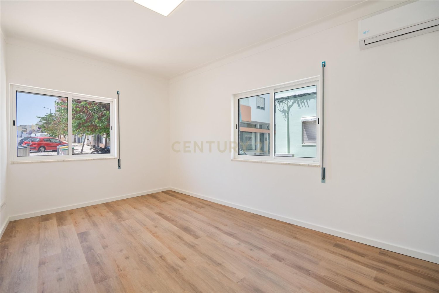 2 rooms Apartment in Portimao, Portugal No. 296959