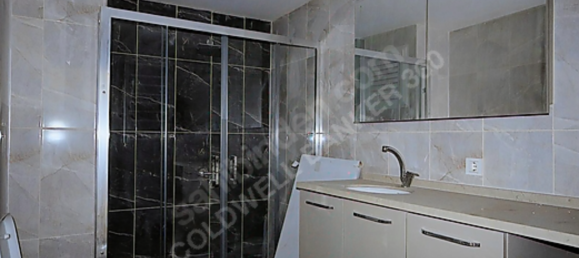 Wohnung 3+1 in Izmir, Turkey, Nr. 40563 7