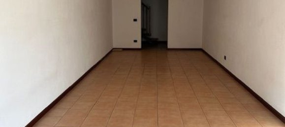 3 rooms Apartment in Piacenza d'Adige, Italy No. 191967 8