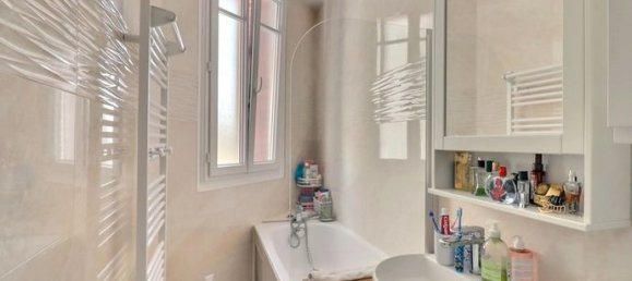 2 bedrooms Apartment in Argenteuil, France No. 301788 9