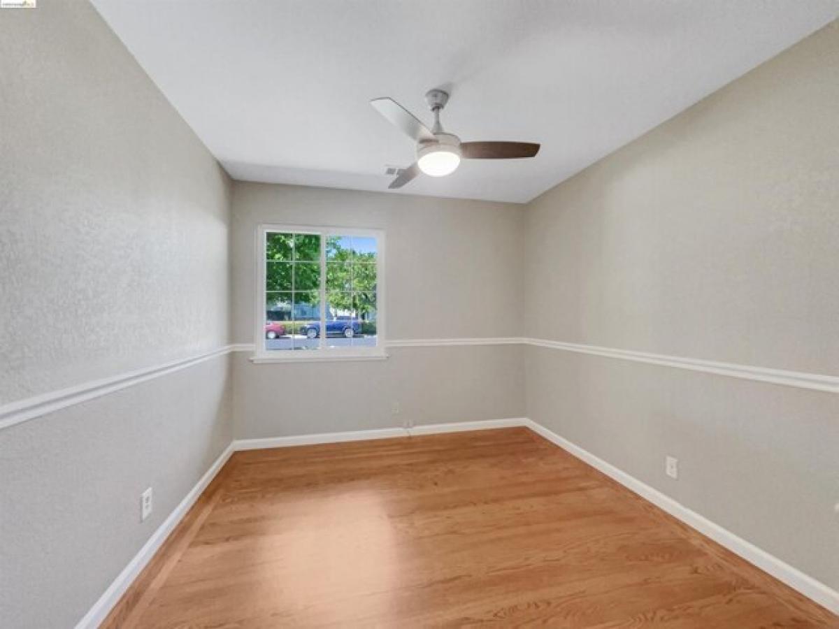 3 bedrooms House in Vacaville, USA No. 397080