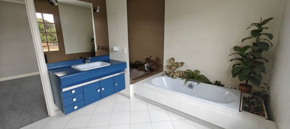 Квартира с 2 спальнями в Лиму, Франция № 338727 16