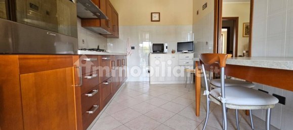 2 bedrooms Apartment in Oleggio, Italy No. 275792 5