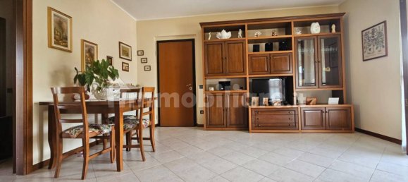 2 bedrooms Apartment in Oleggio, Italy No. 275792 6