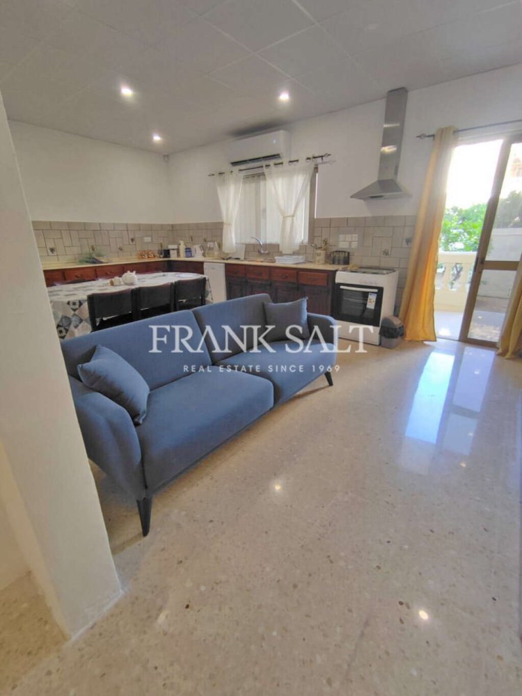 3 bedrooms Apartment in Siggiewi, Malta No. 8354