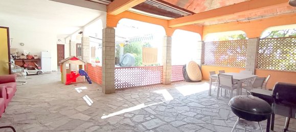 4 bedrooms House in Cantalupa, Italy No. 348655 7