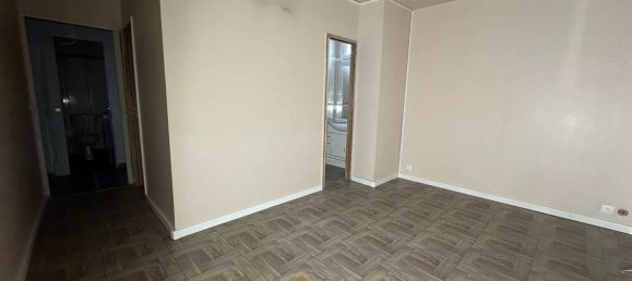 5 غرف نوم منزل في Tremblay-en-France, France رقم 164671 15