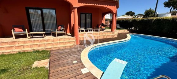 3 Schlafzimmer Villa in Quarteira, Portugal, Nr. 352929 2