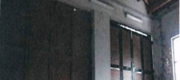 288m² Commercial property in Spoleto, Italy No. 306800 3