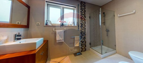 4 bedrooms House in Braga, Portugal No. 149037 33