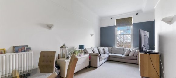 1 bedroom Apartment in Epsom, United Kingdom No. 9724 3