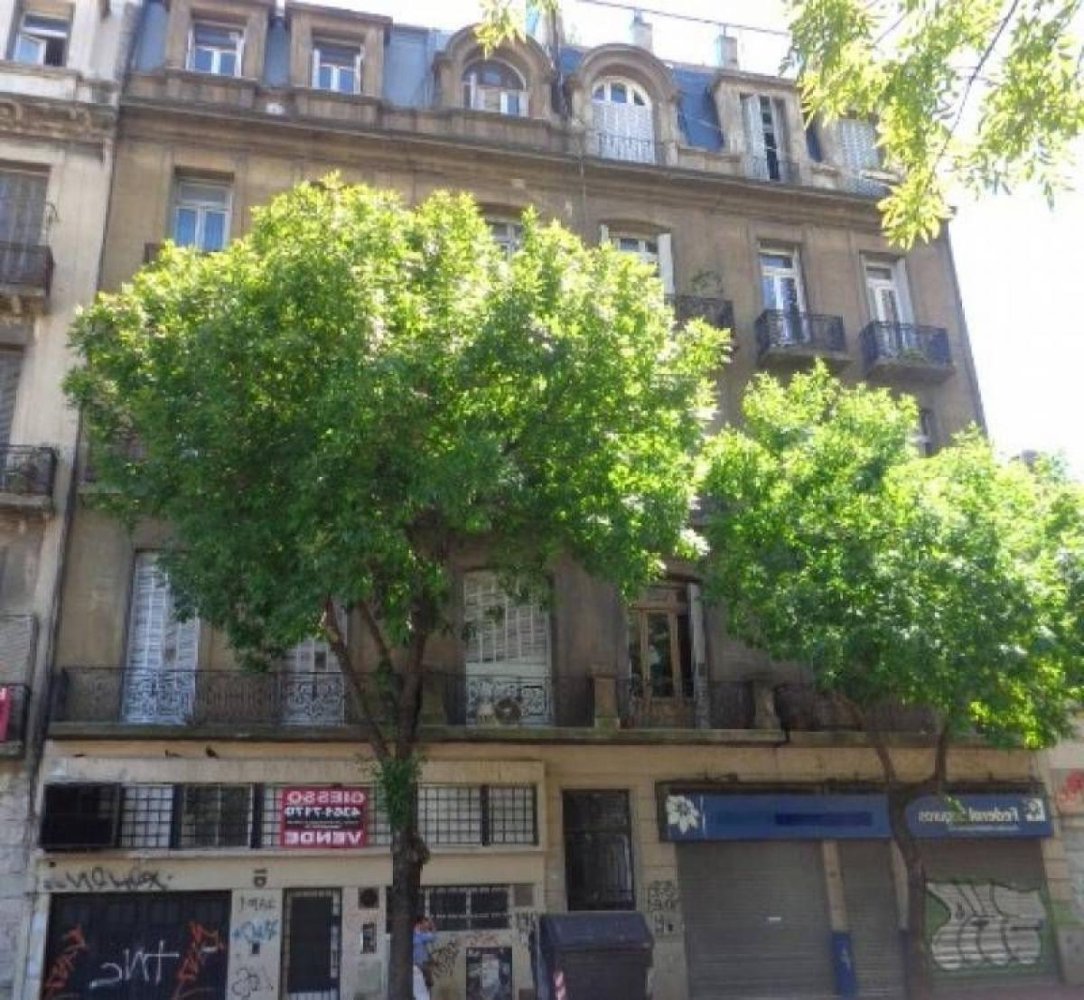 4 bedrooms Apartment in Buenos Aires, Argentina No. 89631