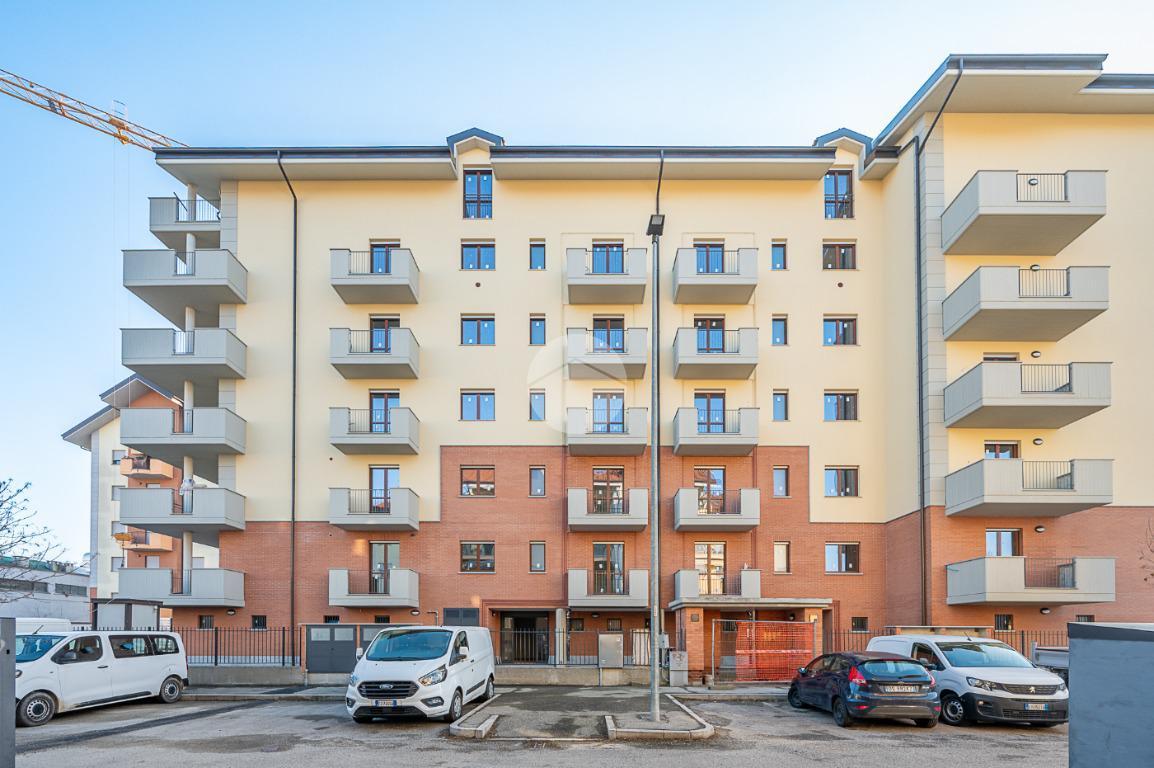 5غرفة شقة في Nichelino, Italy رقم 129074