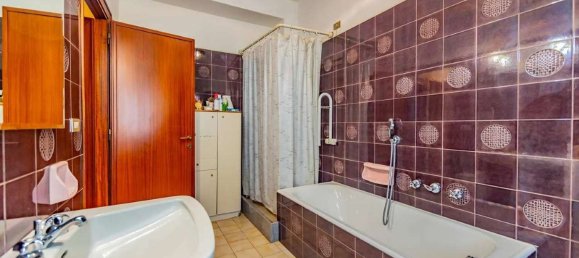 4-Zimmer Wohnung in Rome, Italy, Nr. 294530 17