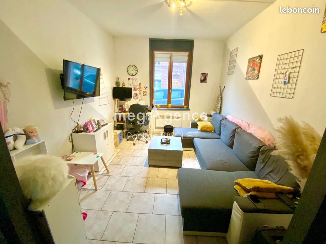 3 bedrooms Townhouse in Denain, France No. 157297