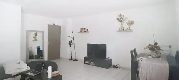 1 bedroom Apartment in Avignon, France No. 336532 3