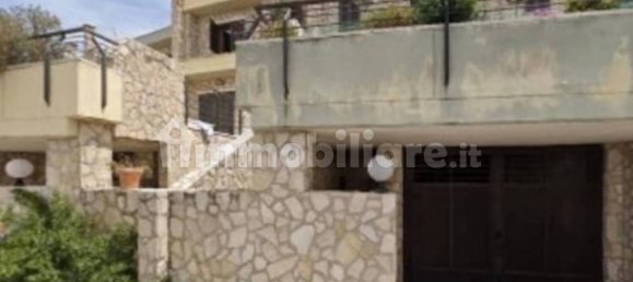 2 bedrooms House in Tivoli, Italy No. 191332 9