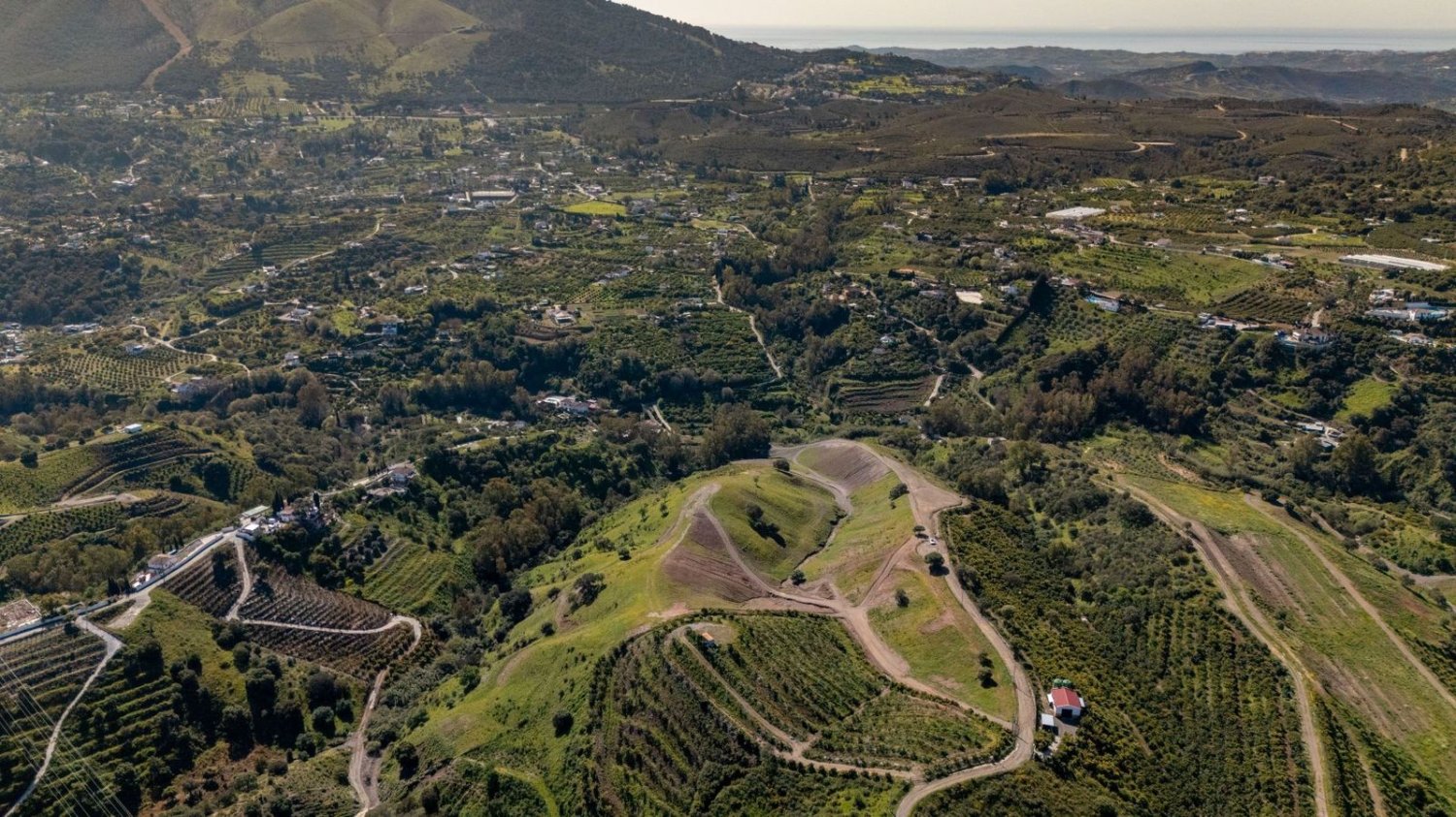  Land in Alhaurin el Grande, Spain No. 146291