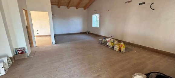 3 bedrooms Villa in Fondi, Italy No. 370858 7