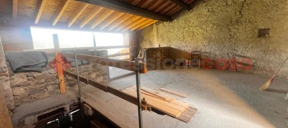 2-salle Maison à Coreglia Antelminelli, Italy No. 280504 9