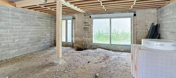 5 rooms House in Bezannes, France No. 221166 4