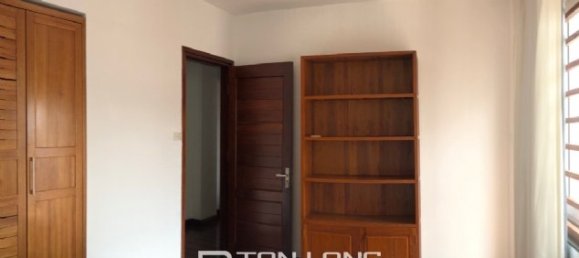 3 bedrooms Apartment in Tay Ho, Vietnam No. 1470 10