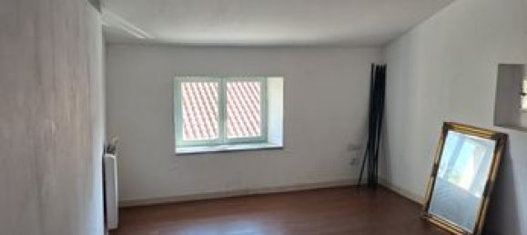 2 Schlafzimmer Haus in Vienne, France, Nr. 312828 6