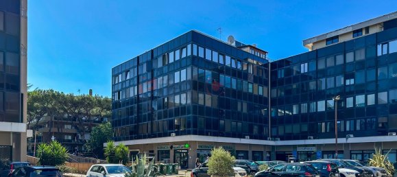 Квартира с 2 комнатами в Рим, Италия № 297246 7