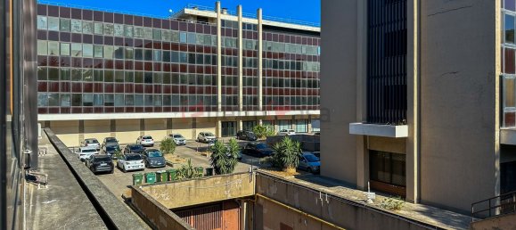 Квартира с 2 комнатами в Рим, Италия № 297246 2