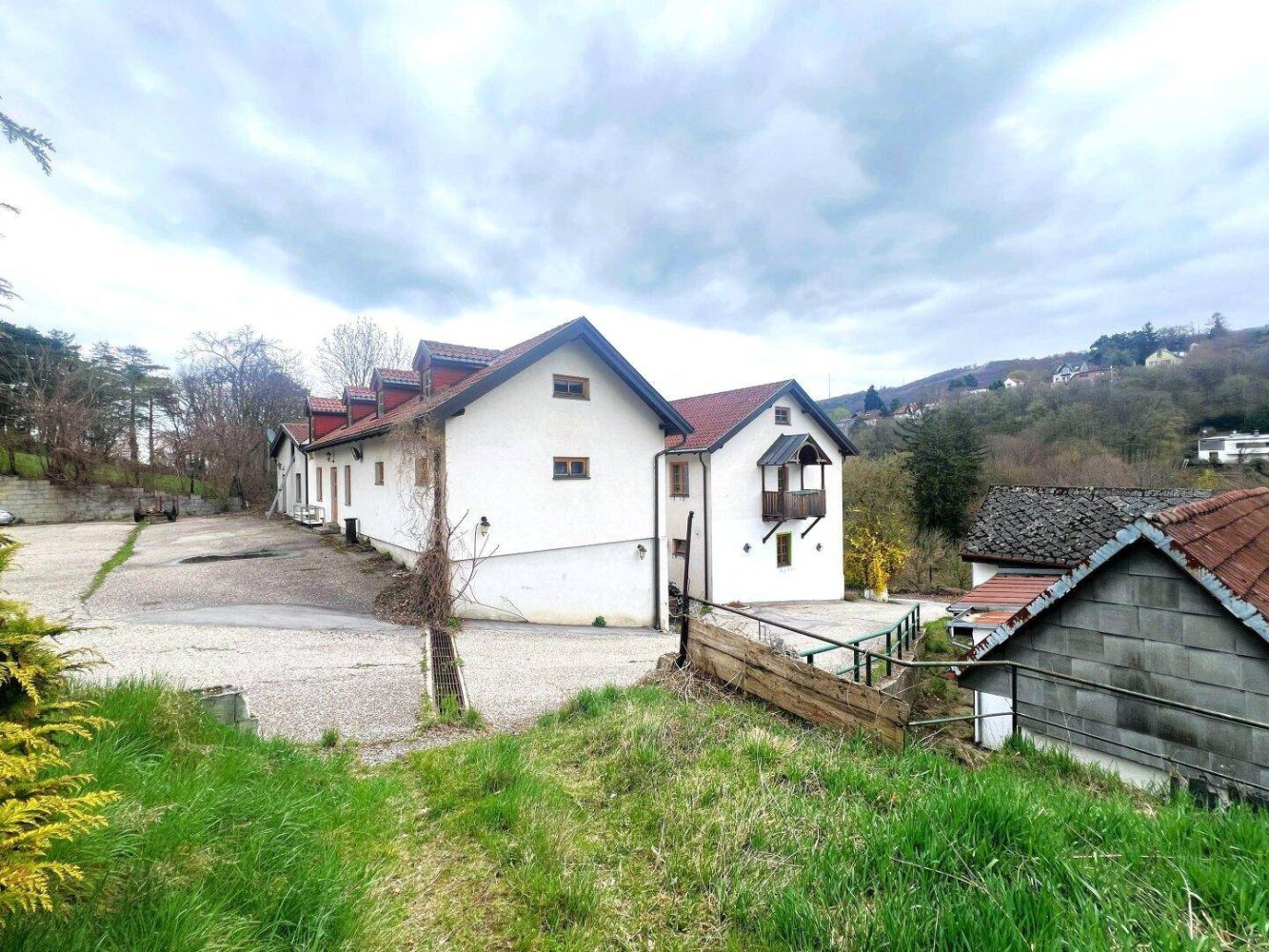 3433m² Land in Klosterneuburg, Austria No. 197686