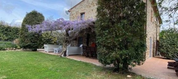 15 rooms House in Manciano, Italy No. 27343 3