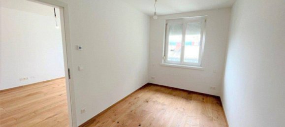 2غرفة شقة في Wiener Neustadt, Austria رقم 240136 7