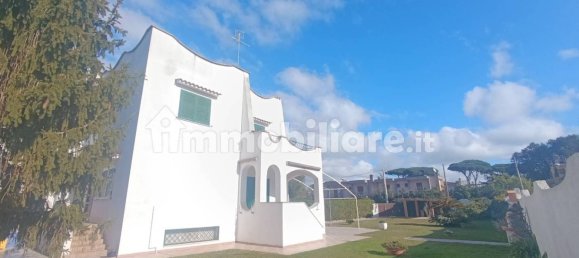 4 غرف نوم فيلا في Anzio, Italy رقم 210270 24